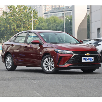 Limousine Chevrolet Cruze 2023 Yue Xiang 1.5L dupla embreagem gasolina carros usados para a frente mudança número 6