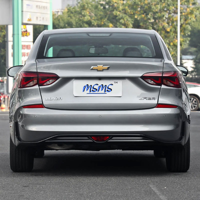 2023 Chevrolet Cruze Yue Xiang 1.5L Dual embreagem Carro de combustível LED Luz diurna para segurança