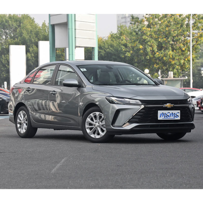 2023 Chevrolet Cruze Yue Xiang 1.5L Dual embreagem Carro de combustível LED Luz diurna para segurança
