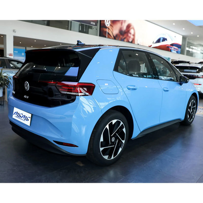 2023 Volkswagen ID3 Pequeno carro elétrico com 450 km de autonomia e 1760 kg de peso